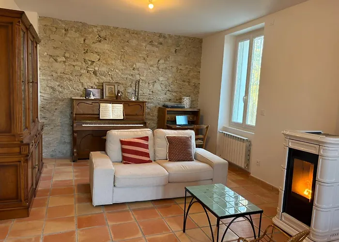 Maison Familiale Face Au De Saint-ferréol * Revel (Haute-Garonne)