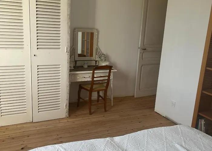 Maison Familiale Face Au De Saint-ferréol *