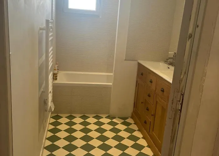 Villa Maison Familiale Face Au De Saint-ferreol Revel (Haute-Garonne)